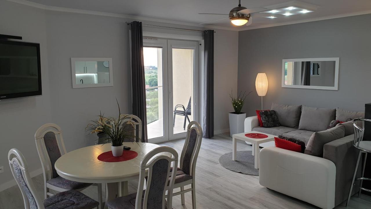 Apartamenty Podzamcze Wałbrzych Kültér fotó